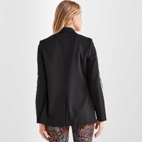 Urban Outfitters Women's Black Stripe Blazer - Picture 2 of 16